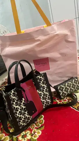 Kate spade premium editioN