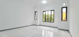 RUKO TAMAN HOLIS INDAH 2 ( MAIN ROAD ) BANDUNG