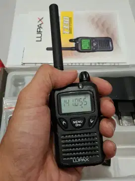 HT lupax t330 vhf