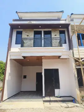 Rumah 2 lantai al kalam 4 lubang buaya bambu apus tmii pondok gede