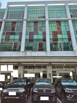 Ss3152- Dijual    Ruko Siap Pakai 5x17 Jalan Lebar di The Kensington