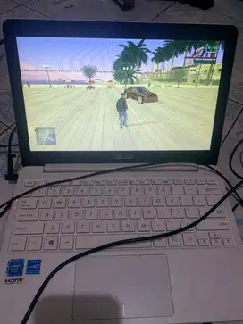 Notebook asus E203NAH
