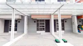 DiSewa Bulanan/Dijual bs cicil tanpa BI Cheking Rumah Fully Furnished