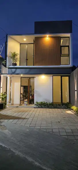 Rumah Desain Modern 2 Lantai di Ngaglik, Sleman – Dekat Kampus UII!