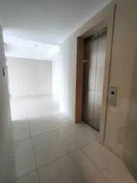 Sewa View Pool Private Lift Taman Anggrek Residences