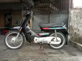 Honda Astrea grand 93