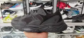 Sepatu Second Fila Mars 2