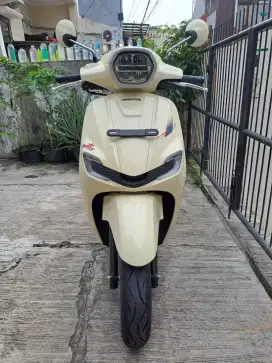 HONDA STYLO MEW