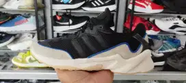 Sepatu Second Adidas 20-20 FX