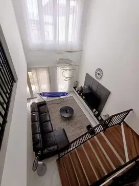 Kertajaya indah regency jual rumah furnish mewah row jalan Boulevard