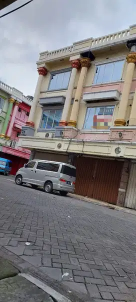 Ruko 3Lt Pasar Kembang