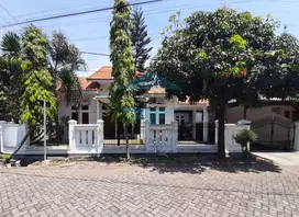 Rungkut Asri Utara dekat Merr mcD