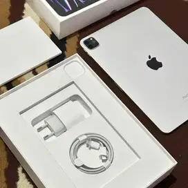 iPad Pro 2024 M2 - Gen 4 128GB iBox