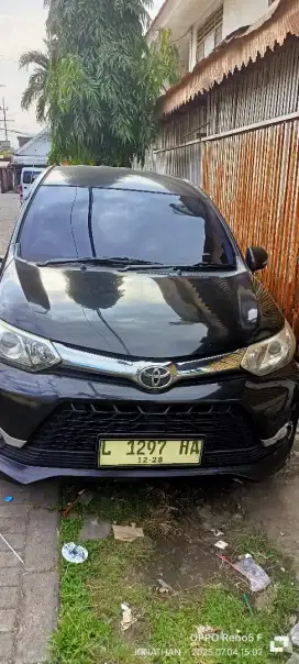 veloz 2018 matic warna hitam