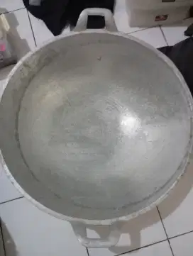 Dijual perabotan bekas dagang