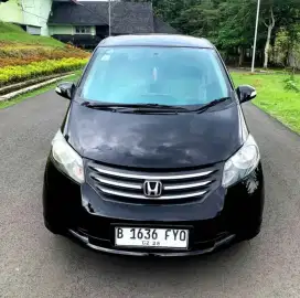 Honda Freed PSD AT 2013
