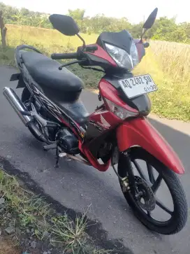 Supra x 125 th 2010 siap pakai ex orang tua