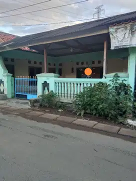 Dijual rumah dekat Jl. Bhayangkara, Kota Serang, LT.335 m2, SHM