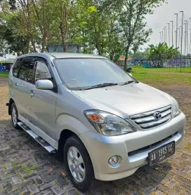 Avanza G 2004 odo 70rb