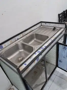 Tempat cuci piring wastapel cuci piring