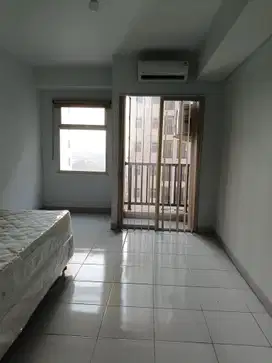 Dijual apartemen Ayodhia, Tangerang tipe studio semi furnish