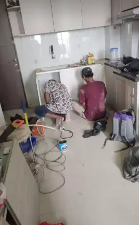 Spialis renovasi rumah,atap bocor,kramik,flapon,cat tembok,dak beton