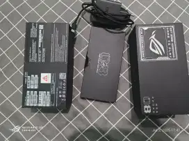 ASUS ROG PHONE 8 12/256 GARANSI RESMI INDO