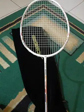 Dijual santai raket hundred Viper 9000 *No Nego*