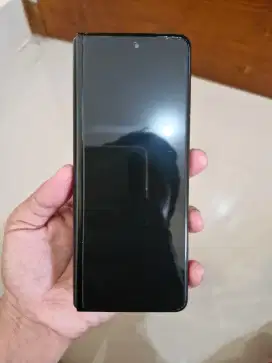 Samsung Z Fold 3 5G 12/256GB fullset mulus pemakaian