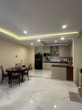Dijual atau Disewakan Rumah Pik 1 Layar Permai jakarta
