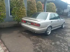 Nissan Sentra 1994 Bensin