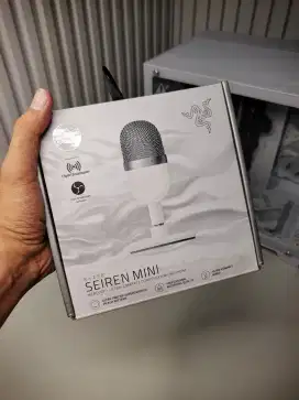 mic condenser razer seiren mini white