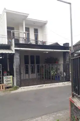 Rumah Minimalis Strategis