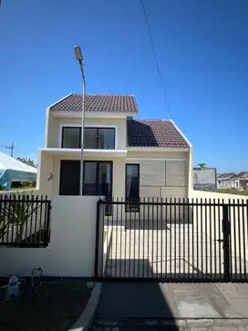 RUMAH BARU MINIMALIS PERMATA KWANGSAN DI SELATAN SURABAYA