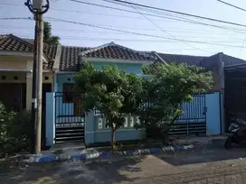 Rumah Luas 112 di Sawojajar Sulfat Rampal Bangunan Terawat