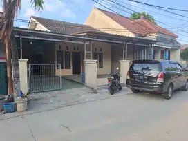 Rumah Luas Jarang Ada Strategis di Perum Puri Telukjambe