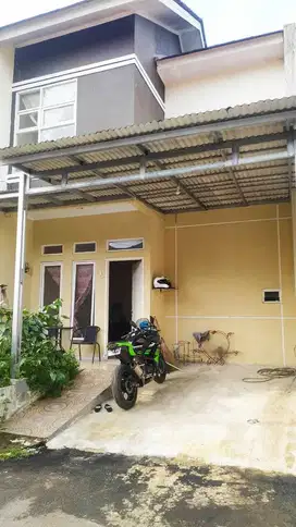 Rumah 2 Lantai di Griya Kedaung Asri Dekat Stasiun Sudimara Bxc
