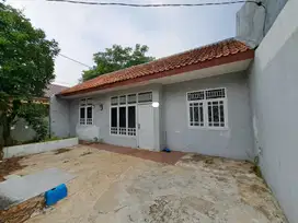 Dijual Rumah Hoek Suradita Cisauk