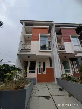 Rumah siap HUNI SHM AJB ready BSD Gading Serpong Alam Sutera