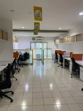 Disewakan Ruko Kedungdoro Cocok untuk usaha