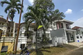 Rumah Estetik dan Klasik di Kota Araya Malang