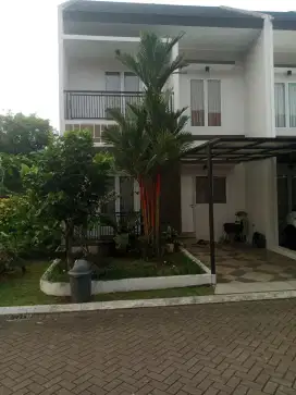 Rumah Hook Bagus 2 Lantai dekat Ciater BSD