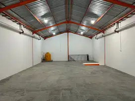 Disewakan Gudang 3 lantai merr kalijudan, cocok untuk warehouse