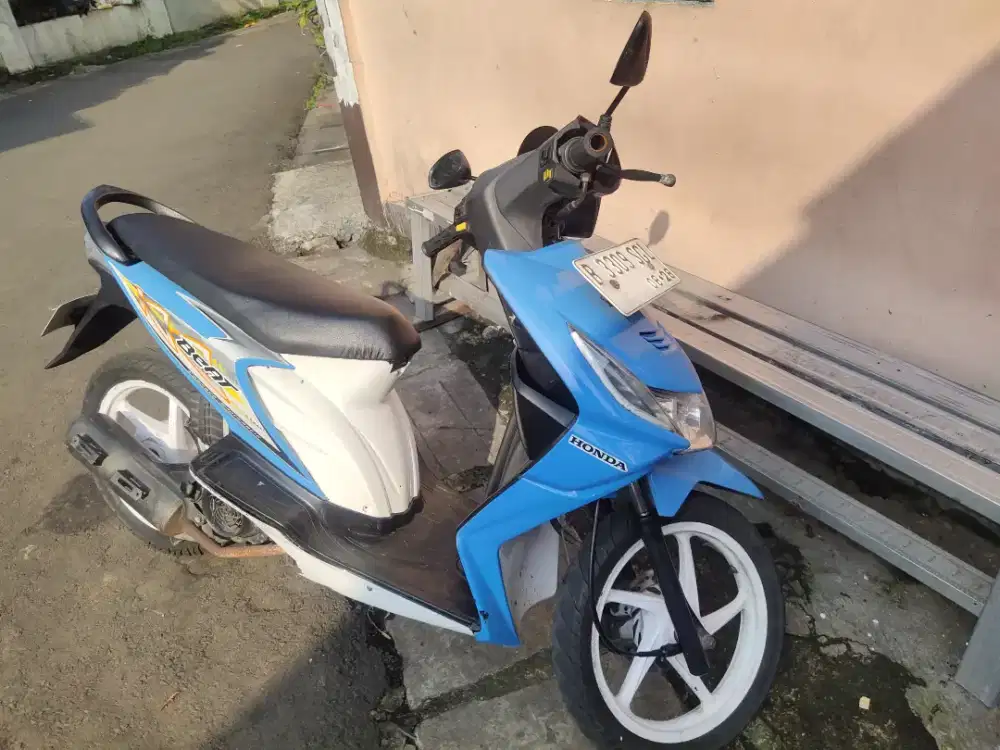 Jual motor honda beat th2012