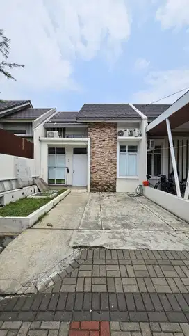 Rumah full furnish renov cantik di BCC Bukit Cimanggu City Bogor
