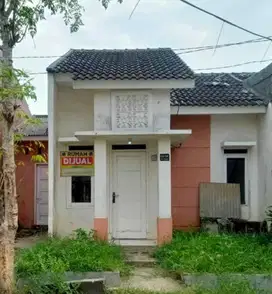 JUAL RUMAH HOEK FULL RENOV DI DEPAN LAPANGAN GRAND HARMONI 2 BALARAJA