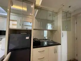 Disewakan Apartemen Studio Tanglin Lantai 06, Pakuwon - Surabaya
