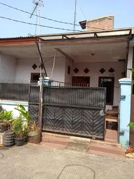 Rumah Bagus Dijual Murah Dalam Komplek di Mutiara Gading Timur Bekasi