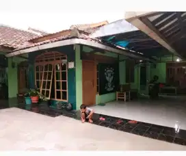RUMAH NYAMAN DITENGAH KOTA KARAWANG BANYAK KAMAR KOSAN
