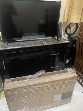 DIJUAL CEPAT SMART TV LG 32 inc 32LQ57 NEGO